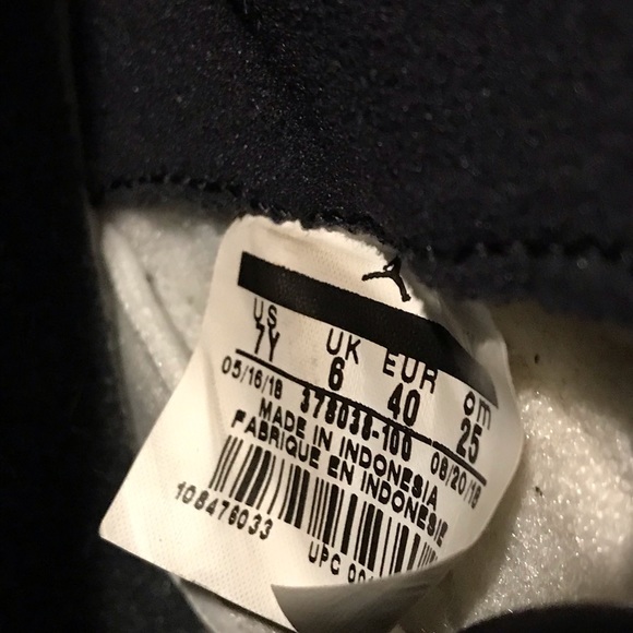Jordan 11 Retro Concord 2018 - Picture 6 of 8